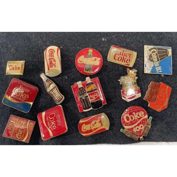 Lot Of 14 Vintage Coca-Cola Buttons Pins - Picture 1 of 6